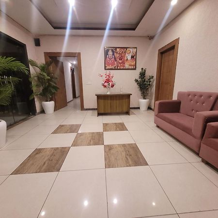 The Aura Grand Hotel & Banquet - A Unit Of Sitara Kollection Hotels Rohtak Екстер'єр фото